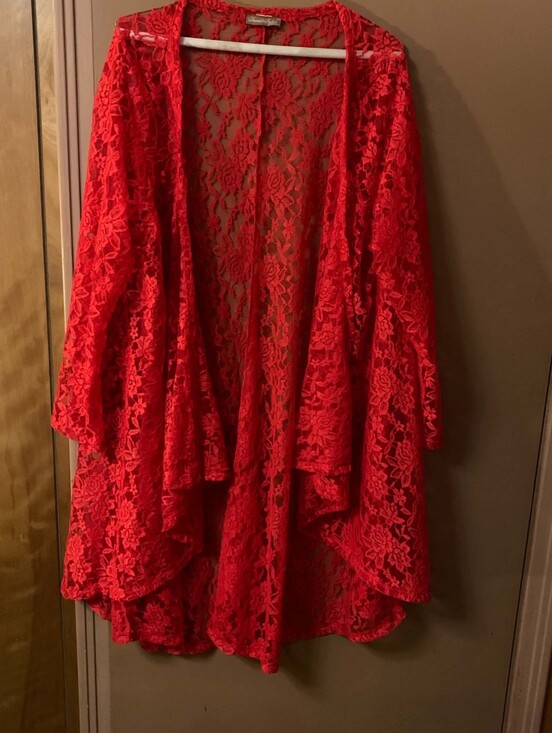 Tops - Beautiful Red Lace Duster/Cardigan